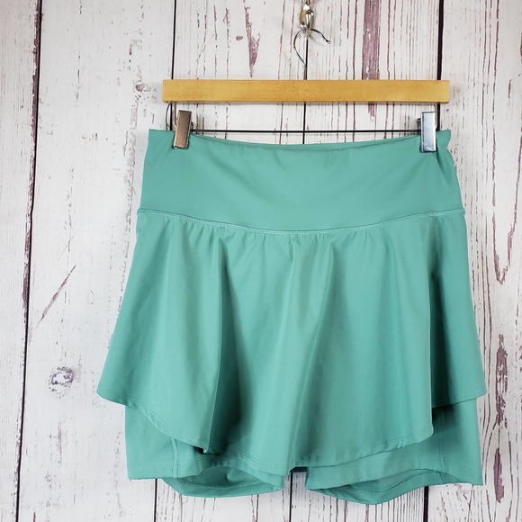Old Navy Pants - Old Navy Active Powersoft Skort Womens Size Large Go Dry High Rise Green